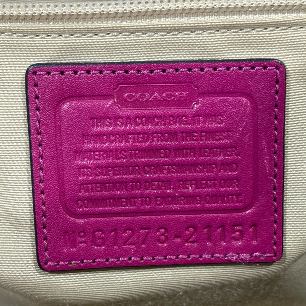 Coach legacy purse combo with matching wristlet - Picture 12 of 16